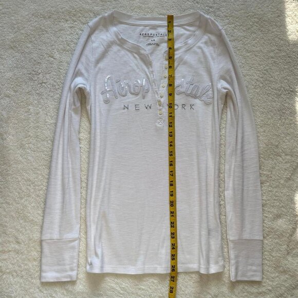 White Aeropostale Henley Top - Picture 5 of 7